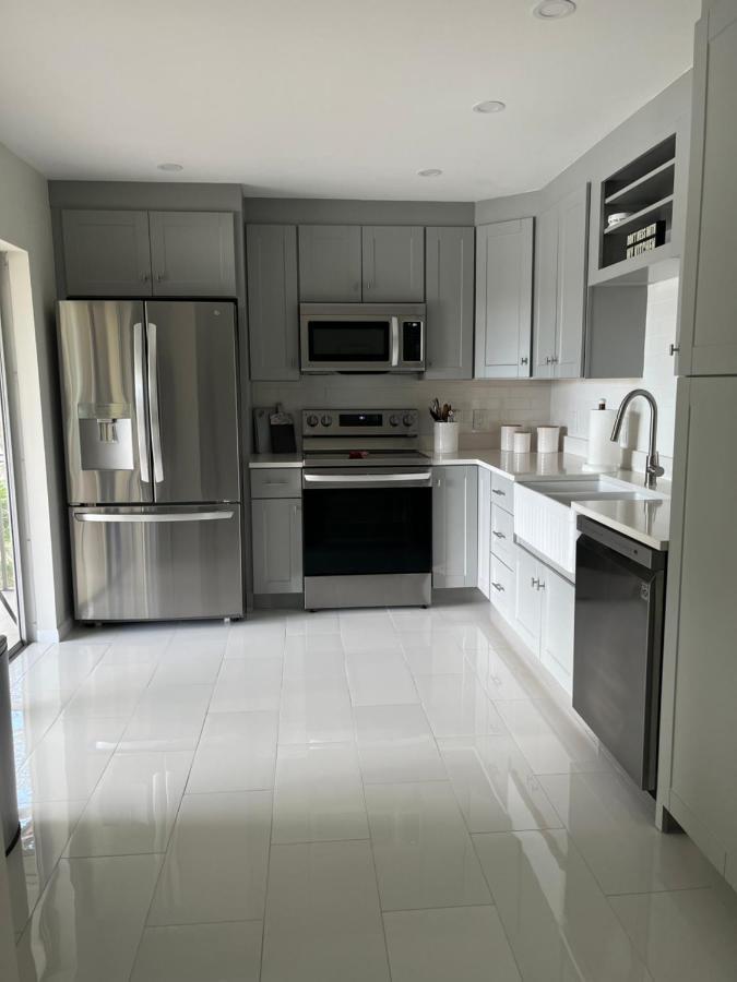 Great Location With Lake View North North Naples Eksteriør billede